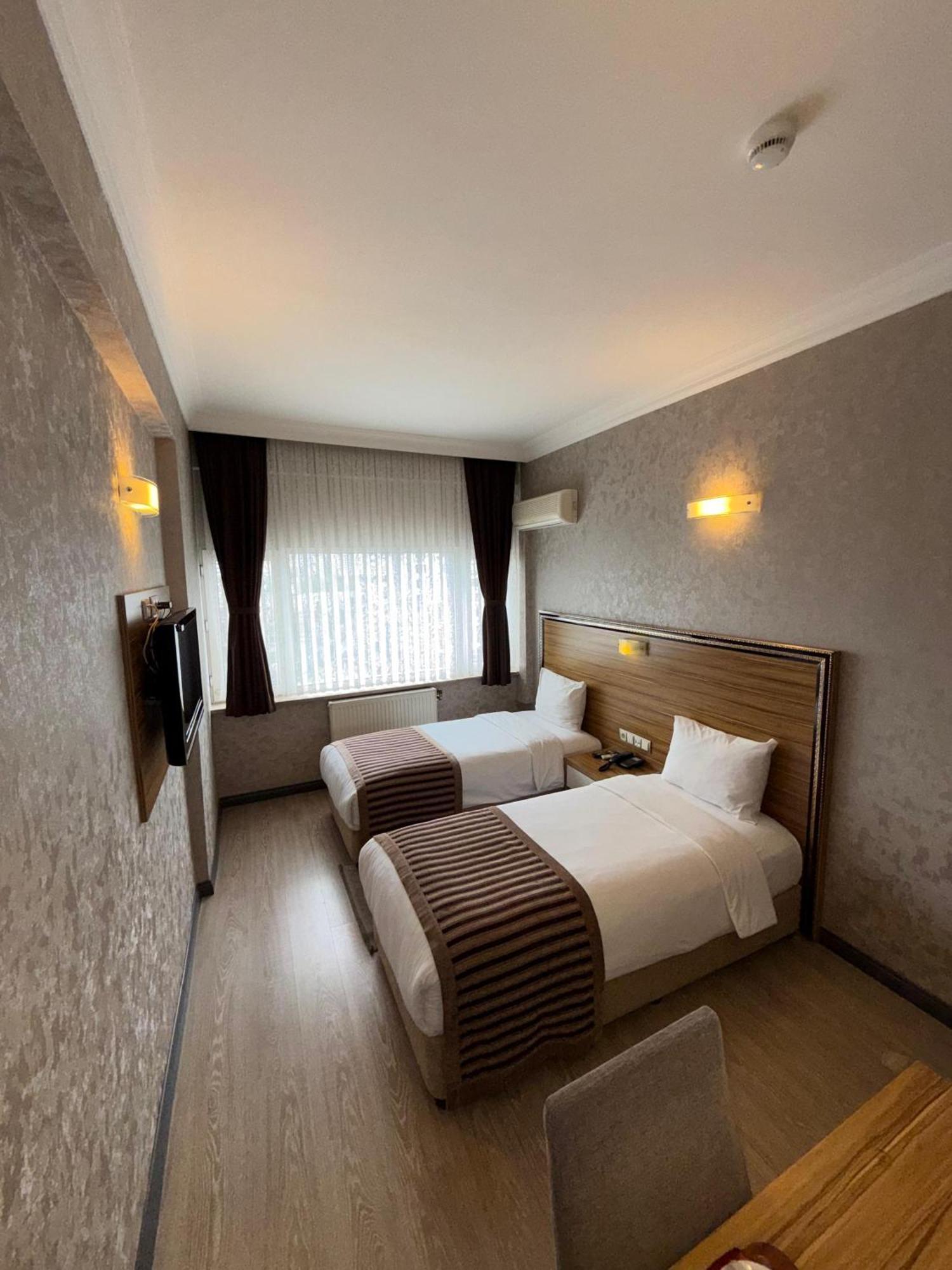Buyuk Hotel Καισάρεια Εξωτερικό φωτογραφία