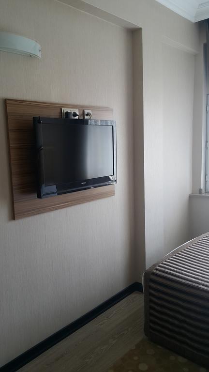 Buyuk Hotel Καισάρεια Εξωτερικό φωτογραφία