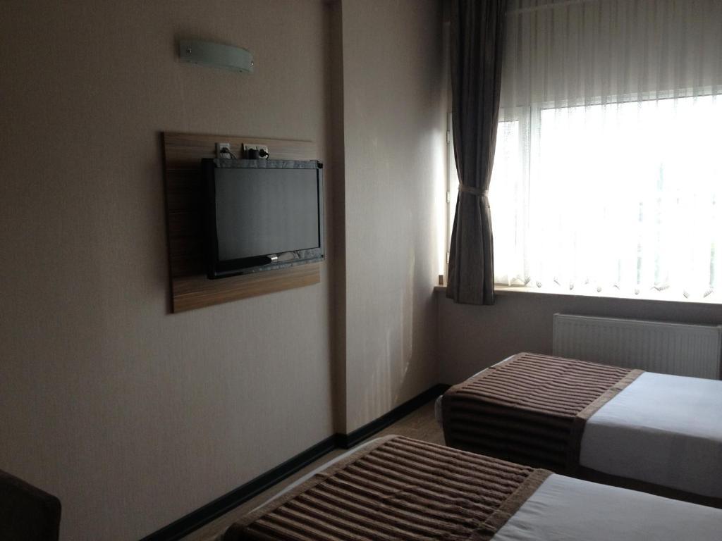 Buyuk Hotel Καισάρεια Δωμάτιο φωτογραφία