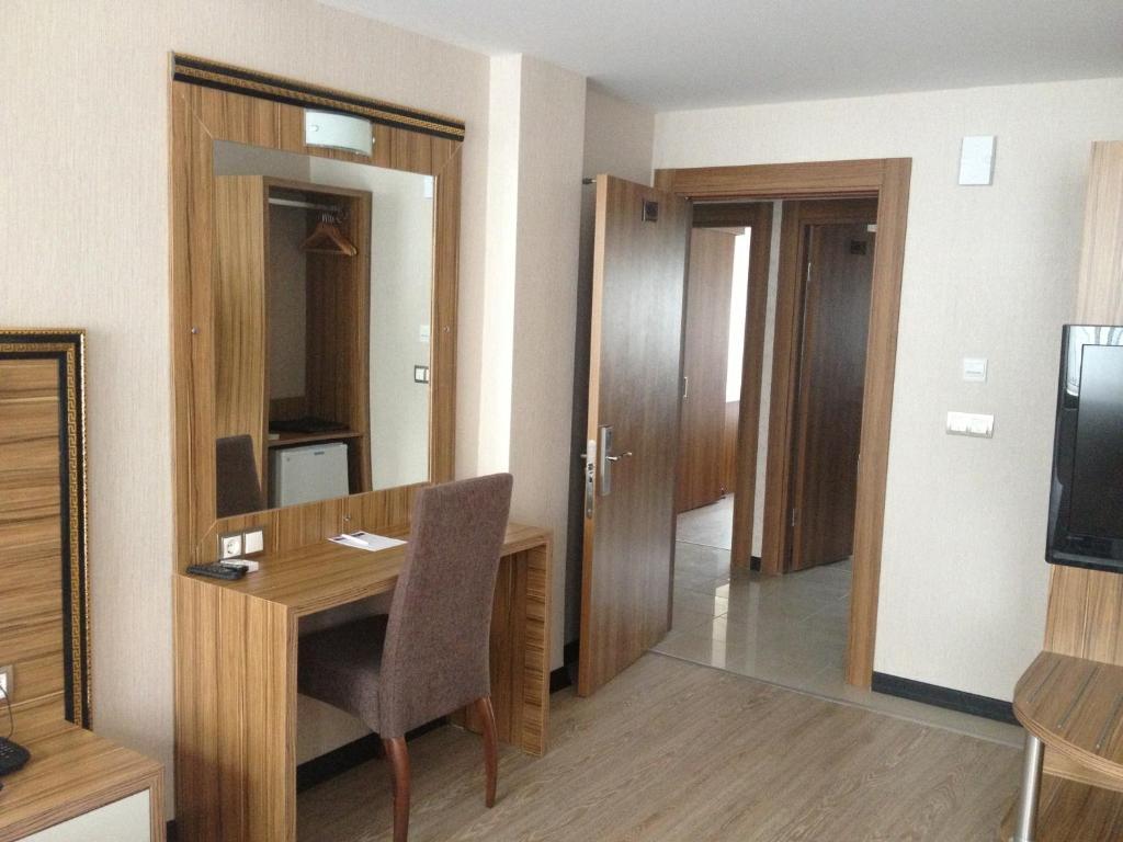 Buyuk Hotel Καισάρεια Δωμάτιο φωτογραφία