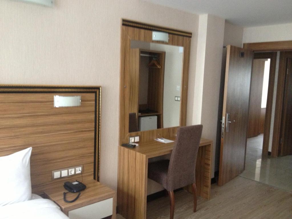 Buyuk Hotel Καισάρεια Δωμάτιο φωτογραφία