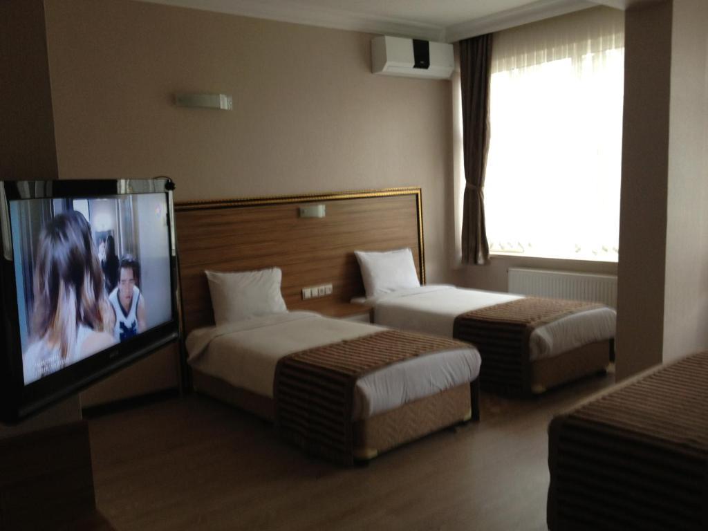 Buyuk Hotel Καισάρεια Δωμάτιο φωτογραφία