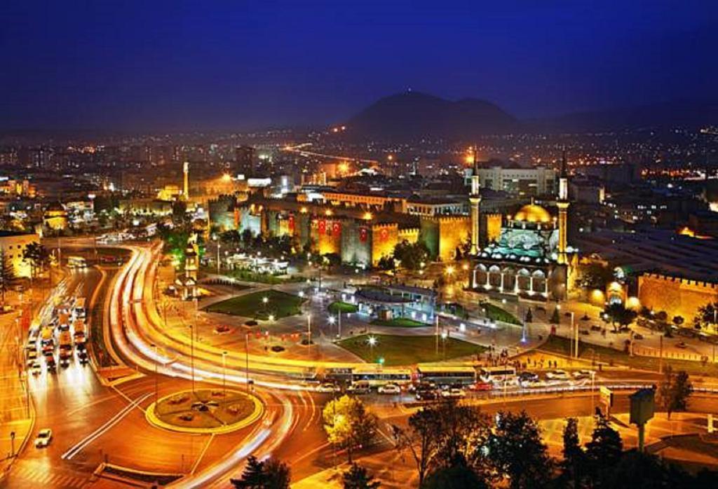 Buyuk Hotel Καισάρεια Εξωτερικό φωτογραφία